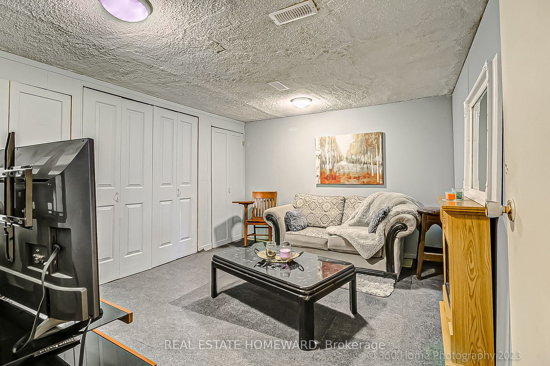 34 Melchior Dr