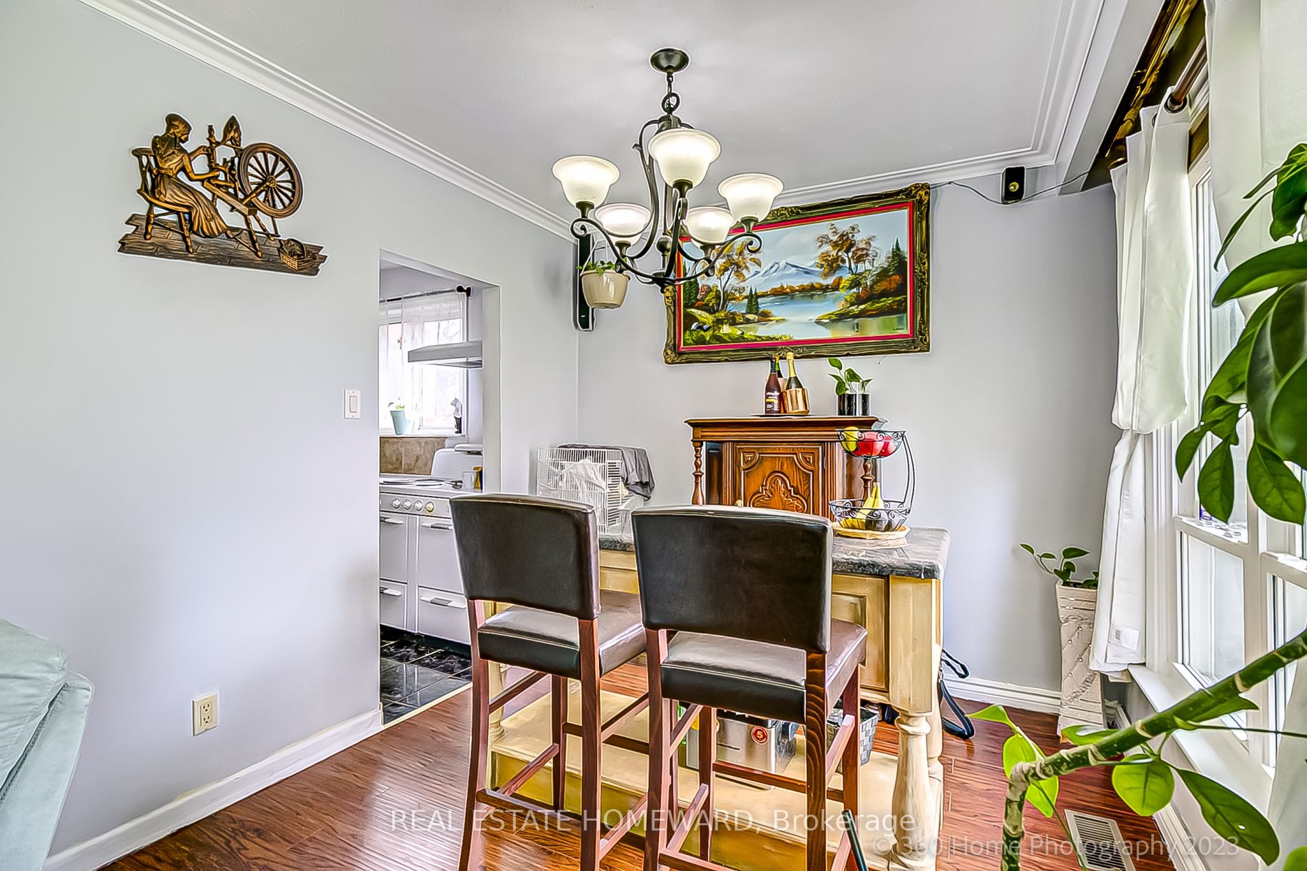 34 Melchior Dr