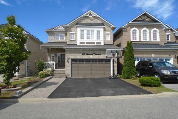 49 Taverner Cres, Ajax