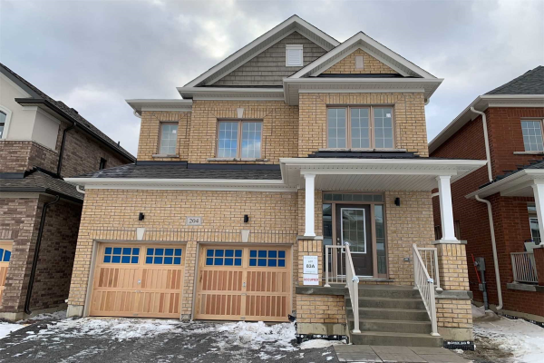 204 Doug Finney St, Oshawa