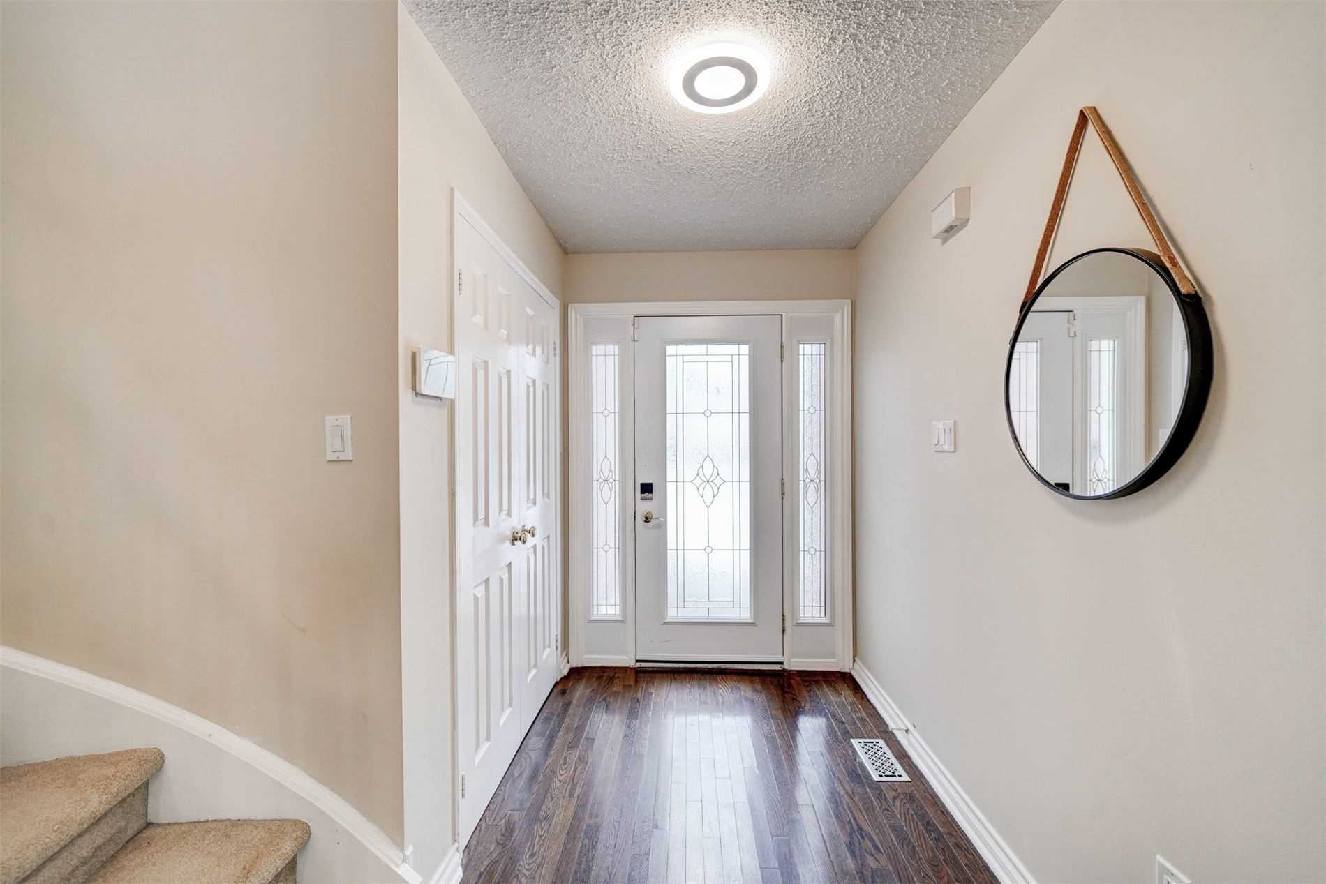 Listing E5940089 - Large Photo # 3