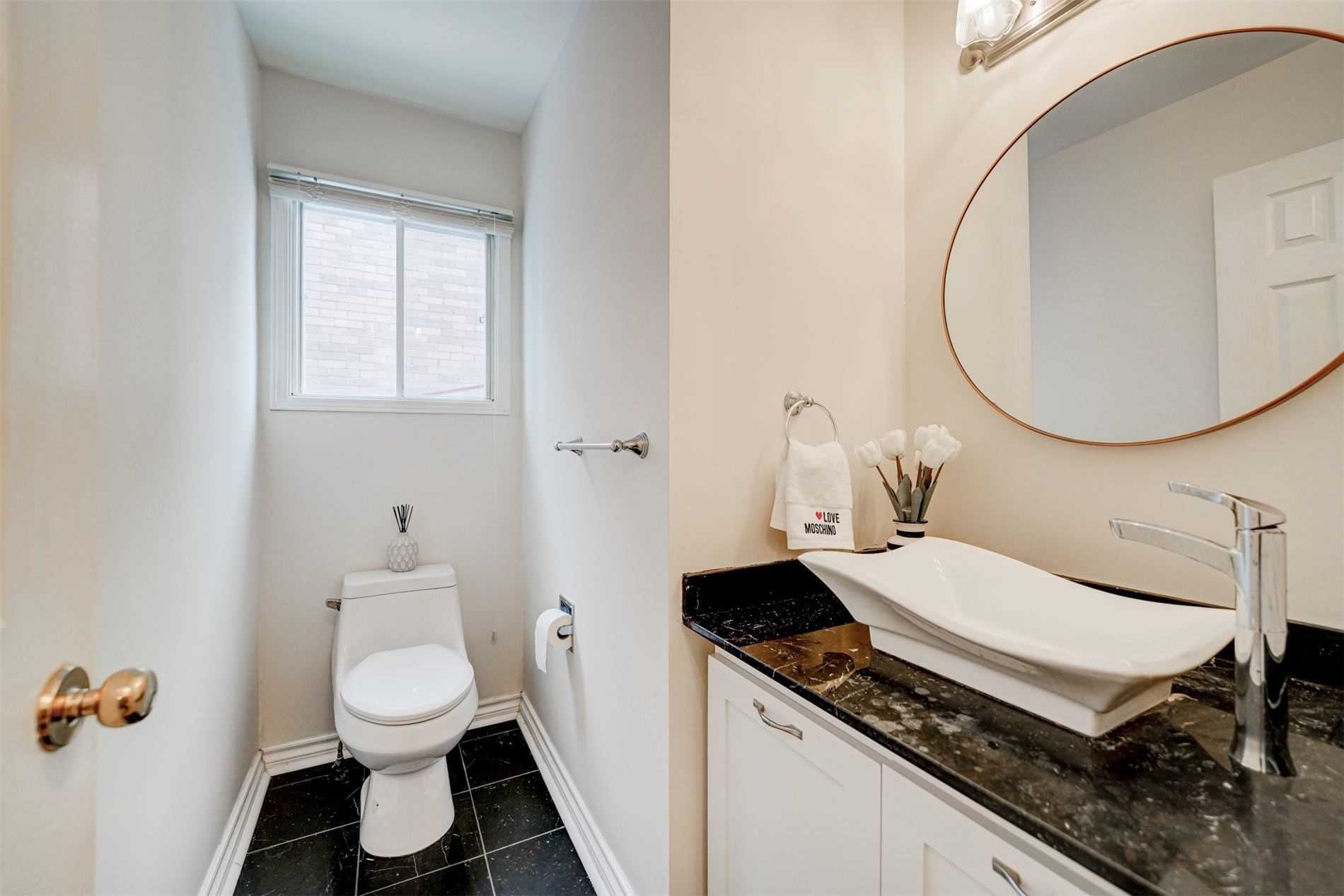 Listing E5940089 - Large Photo # 16