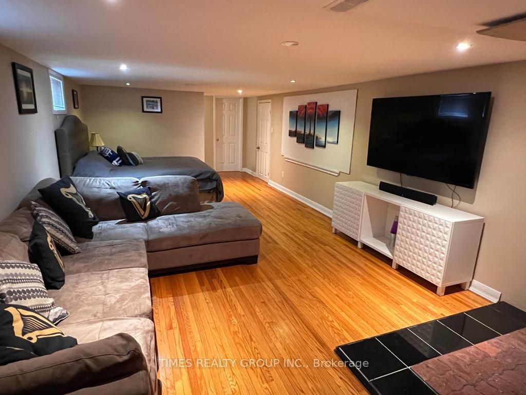 Listing E5940136 - Large Photo # 13