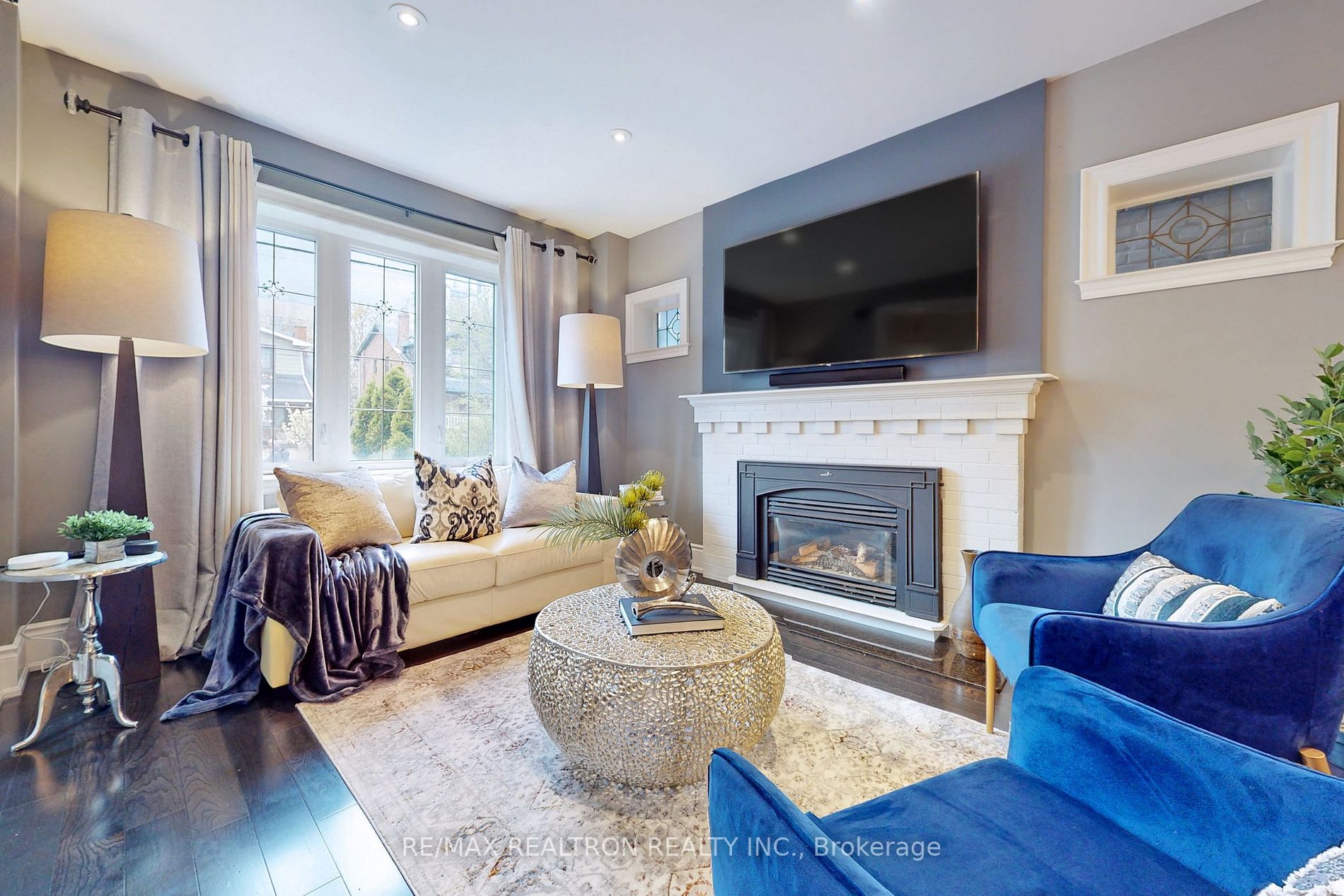 183 Blantyre Ave
