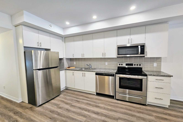2635 William Jackson Dr, Pickering
