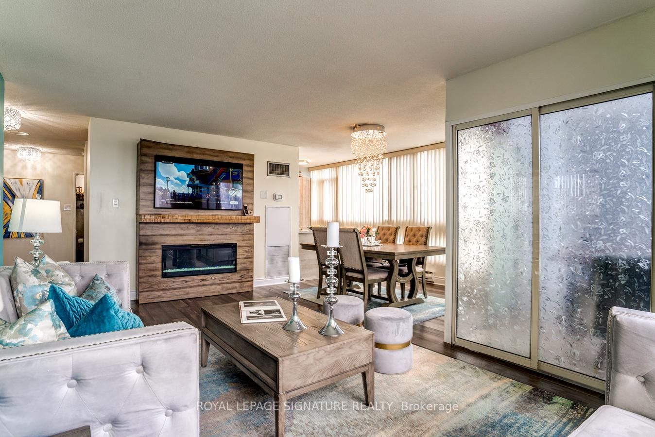 3233 Eglinton Avenue E #802