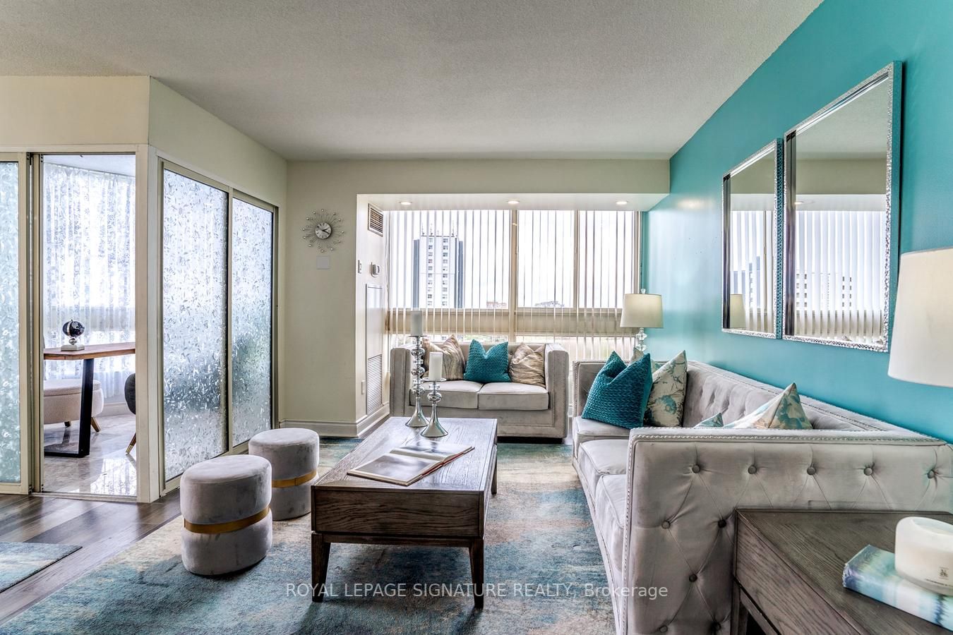 3233 Eglinton Avenue E #802