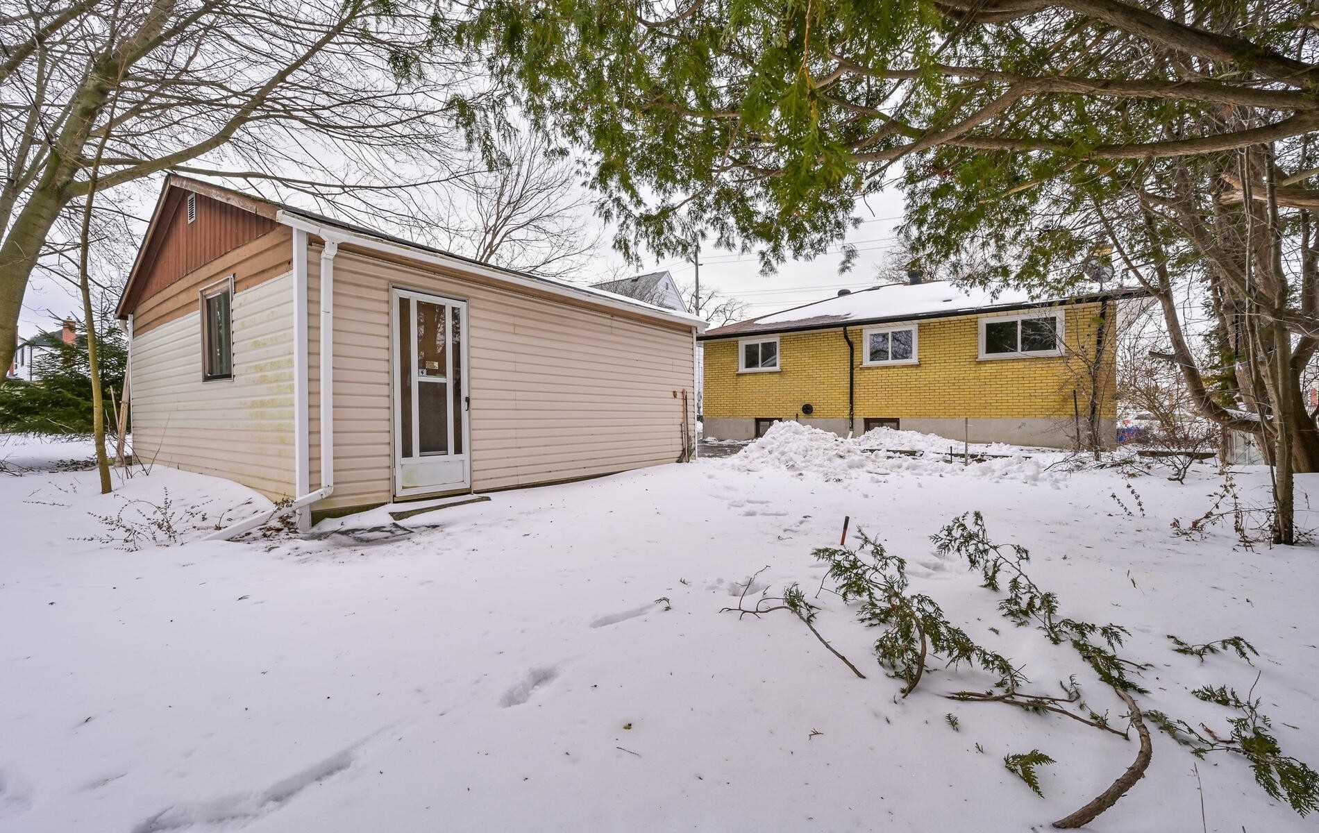 167 Harmony Road N