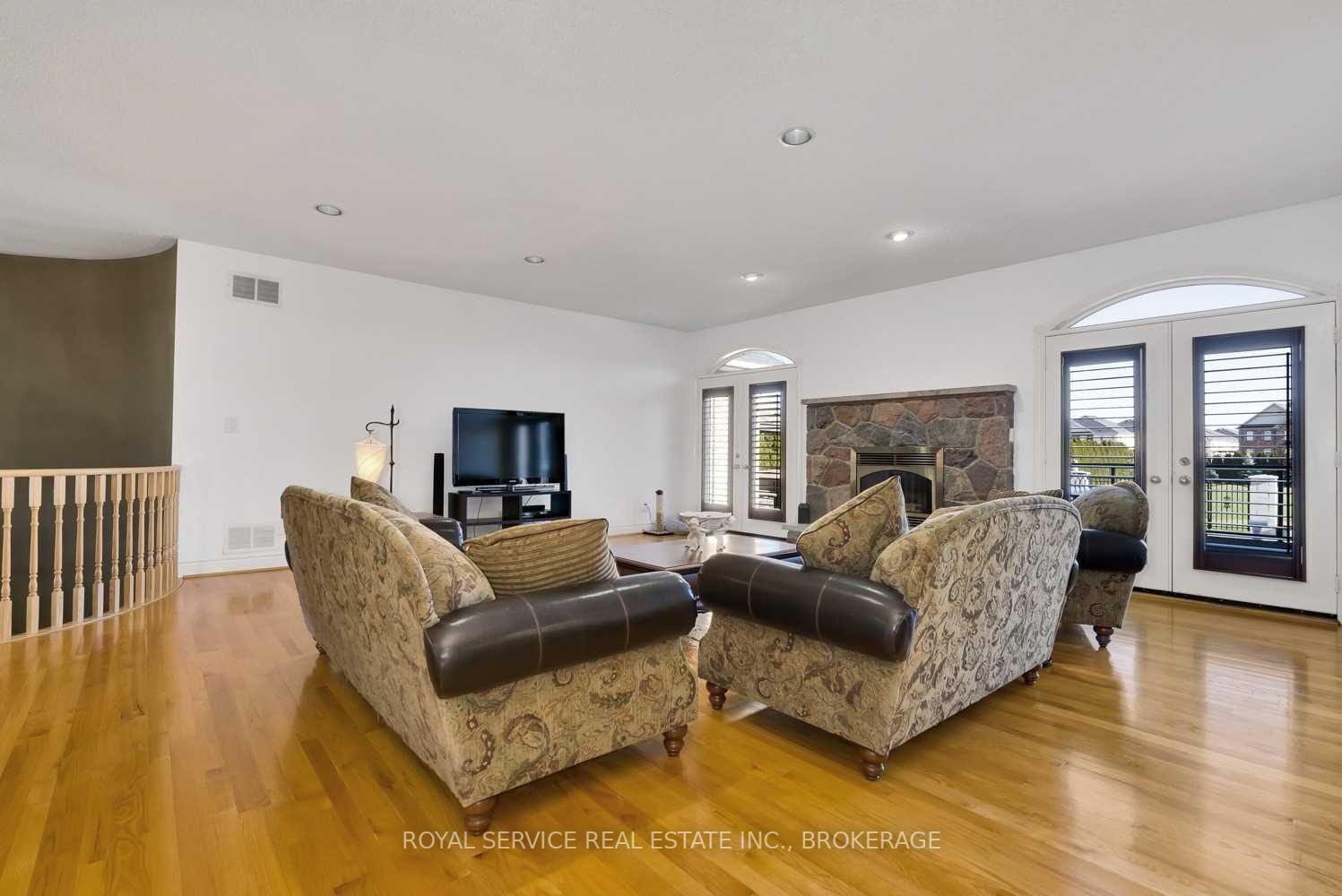 Listing E5943031 - Large Photo # 15