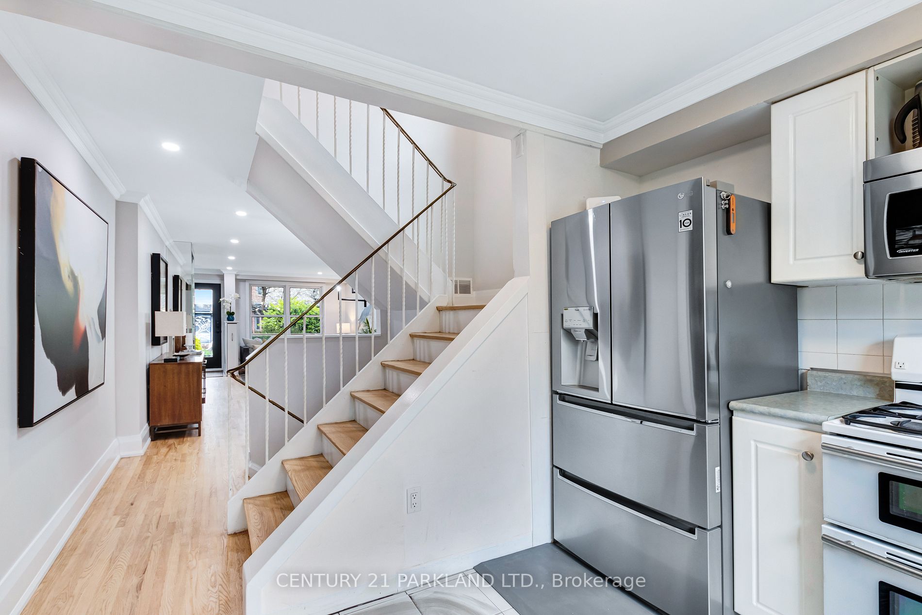 52 Kippendavie Ave