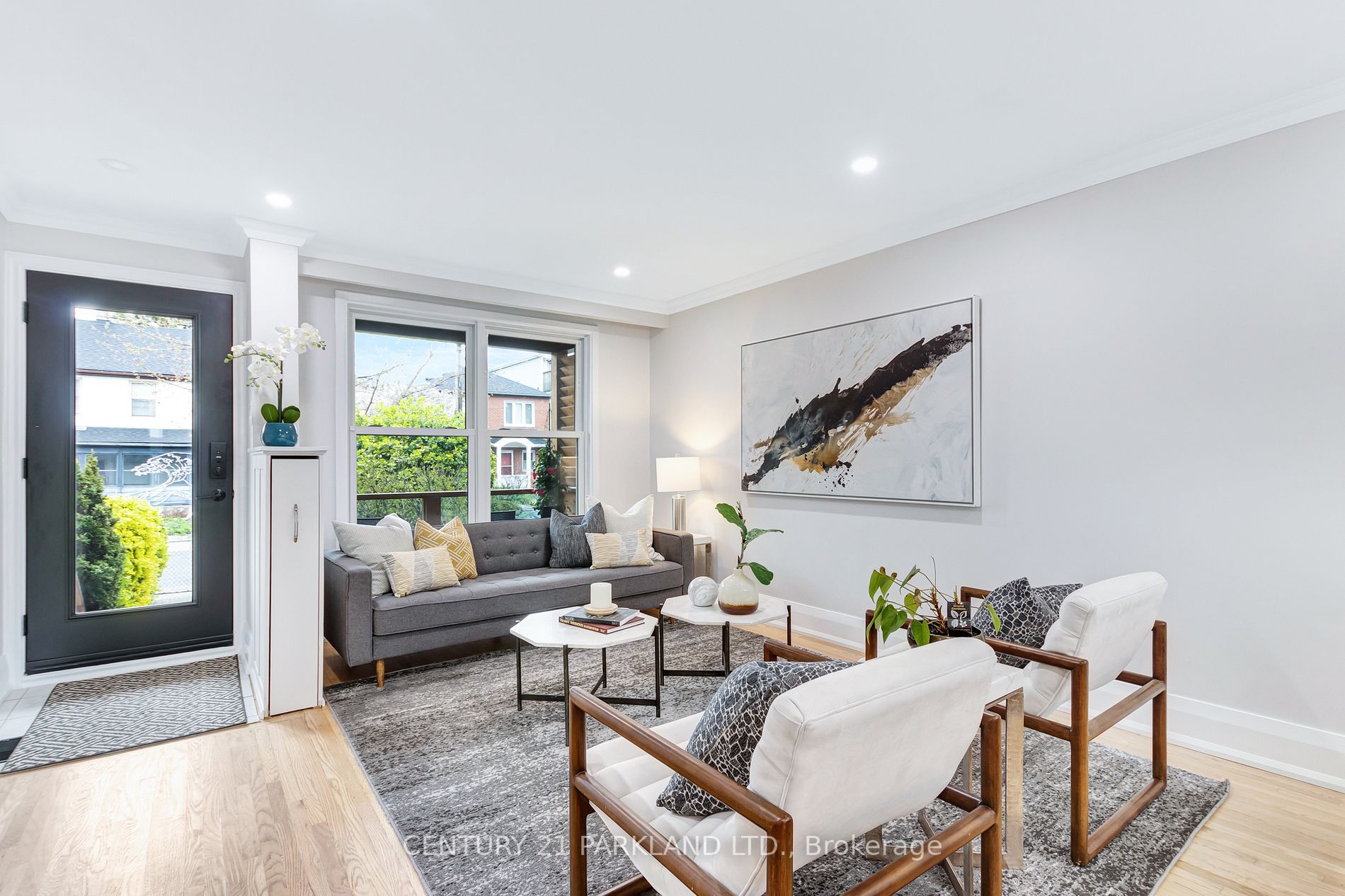 52 Kippendavie Ave