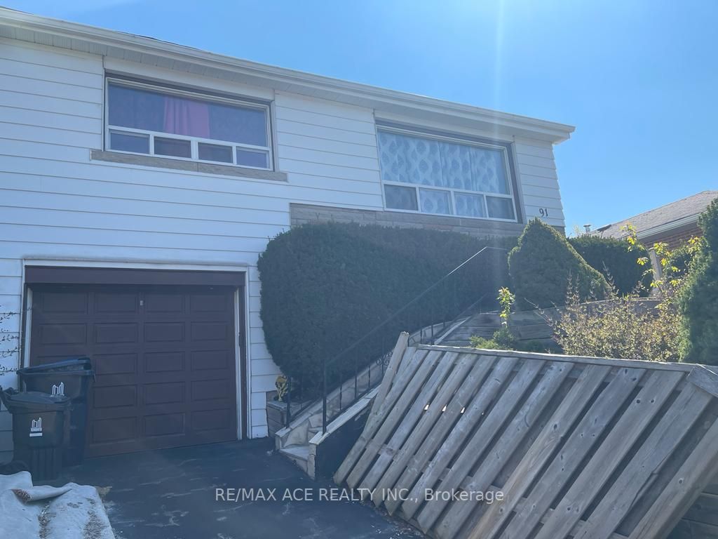 91 Pitt Avenue