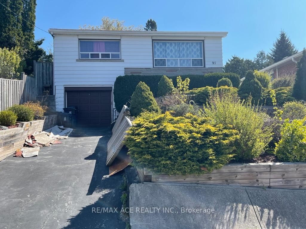 91 Pitt Avenue