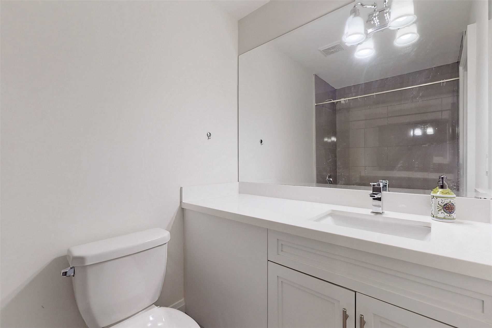 21 Neilson Ave