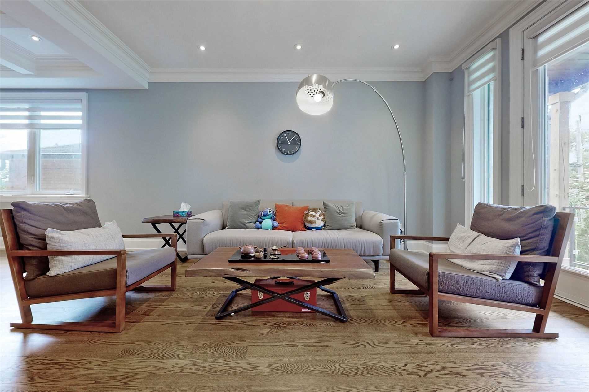 21 Neilson Ave
