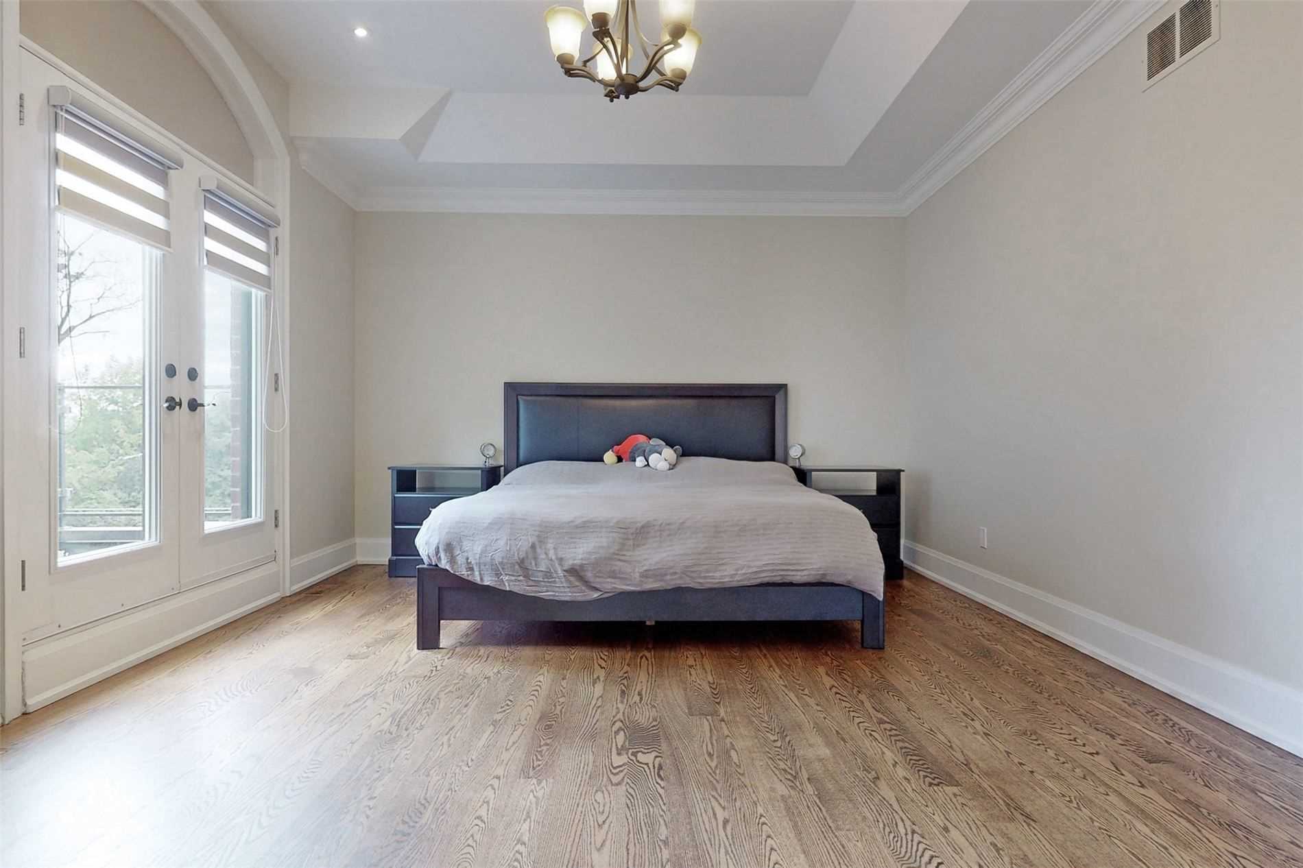 21 Neilson Ave