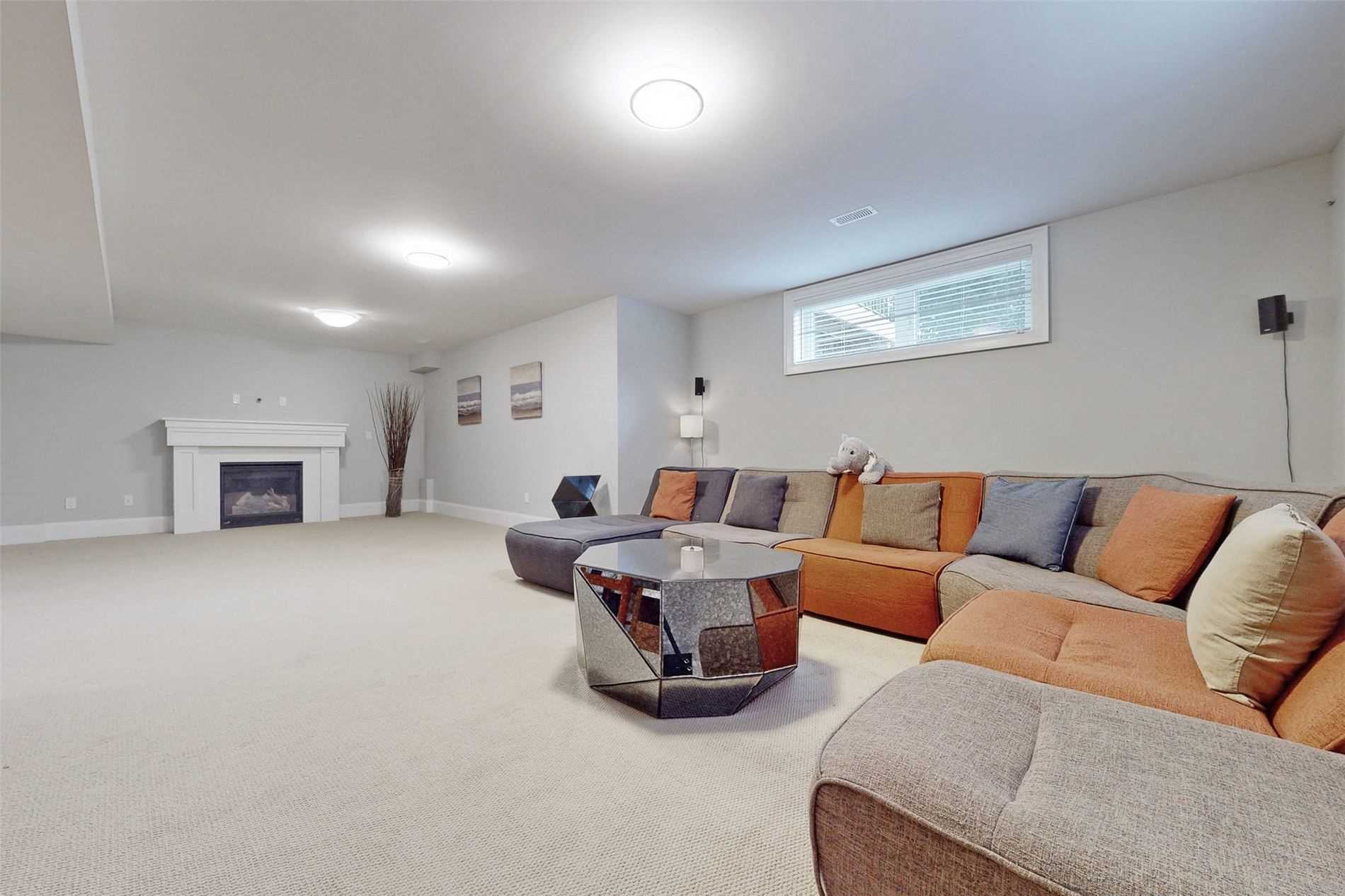 21 Neilson Ave
