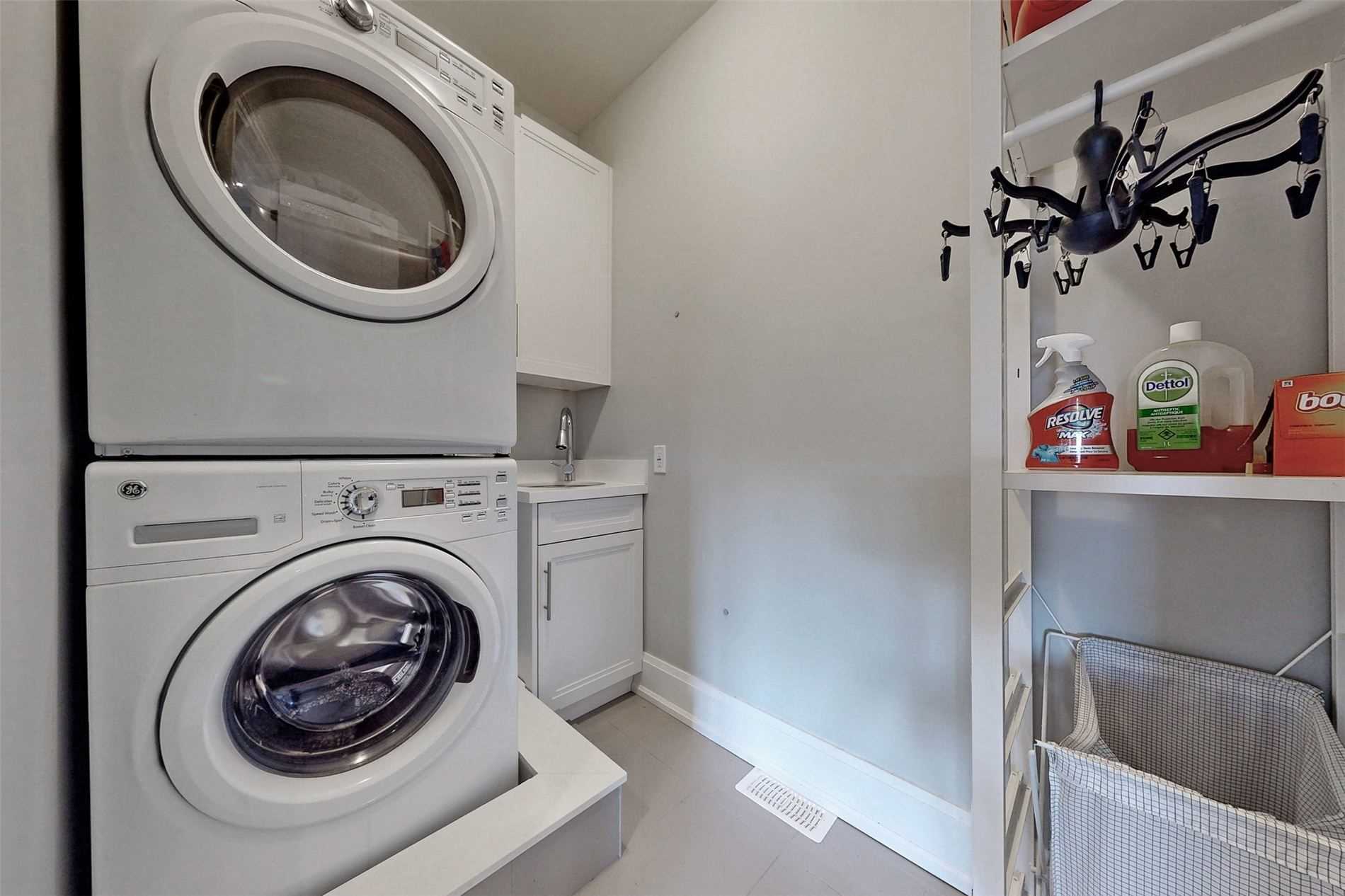 21 Neilson Ave