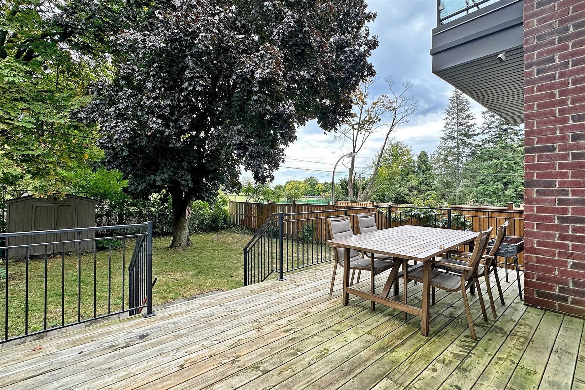 21 Neilson Ave