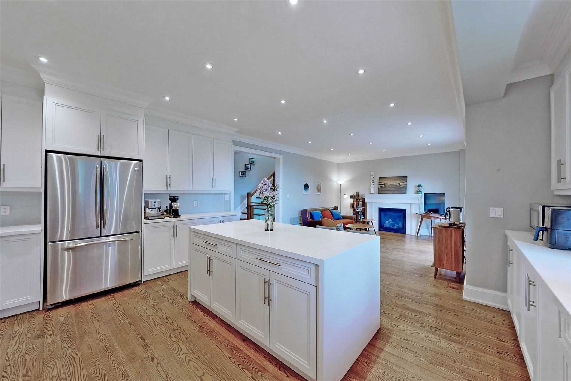 21 Neilson Ave