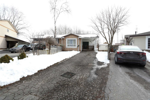 325 Shamrock Crt, Oshawa
