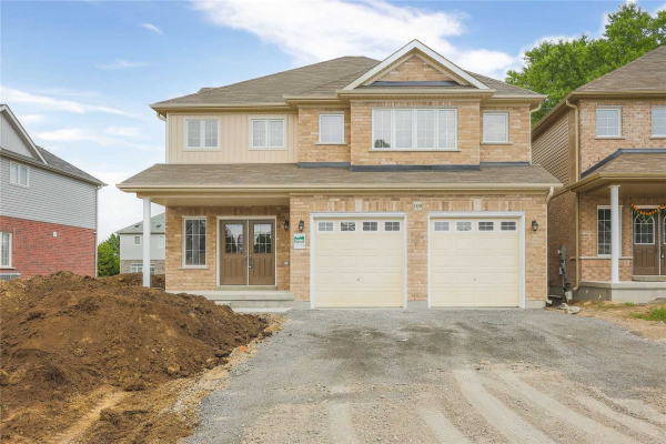 109 Merivale Crt, Oshawa