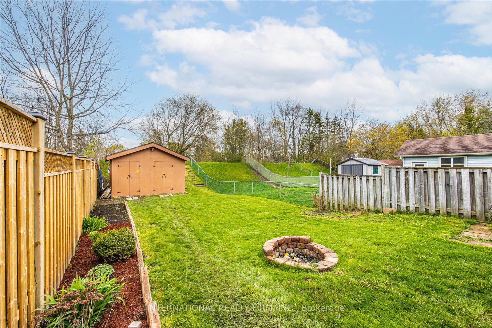 Listing E5946404 - Large Photo # 24
