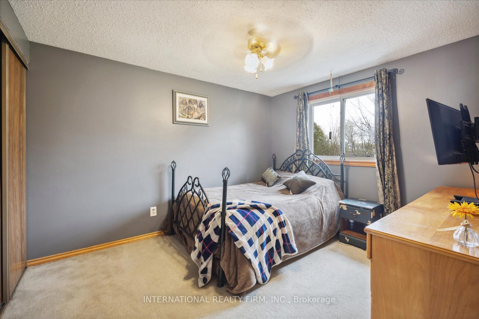 Listing E5946404 - Large Photo # 15