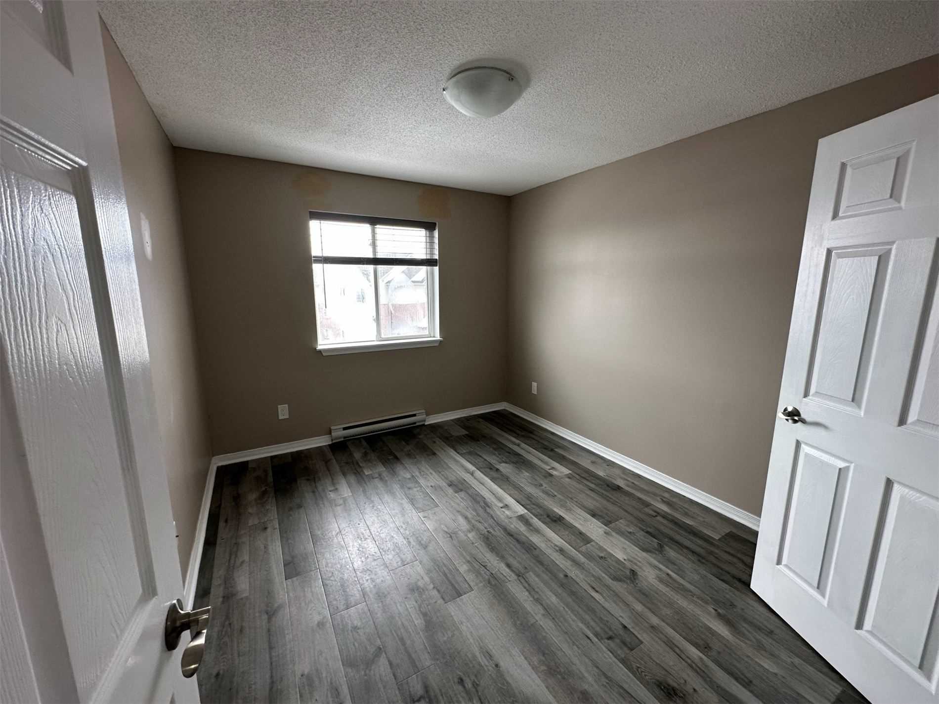 Listing E5946677 - Large Photo # 22