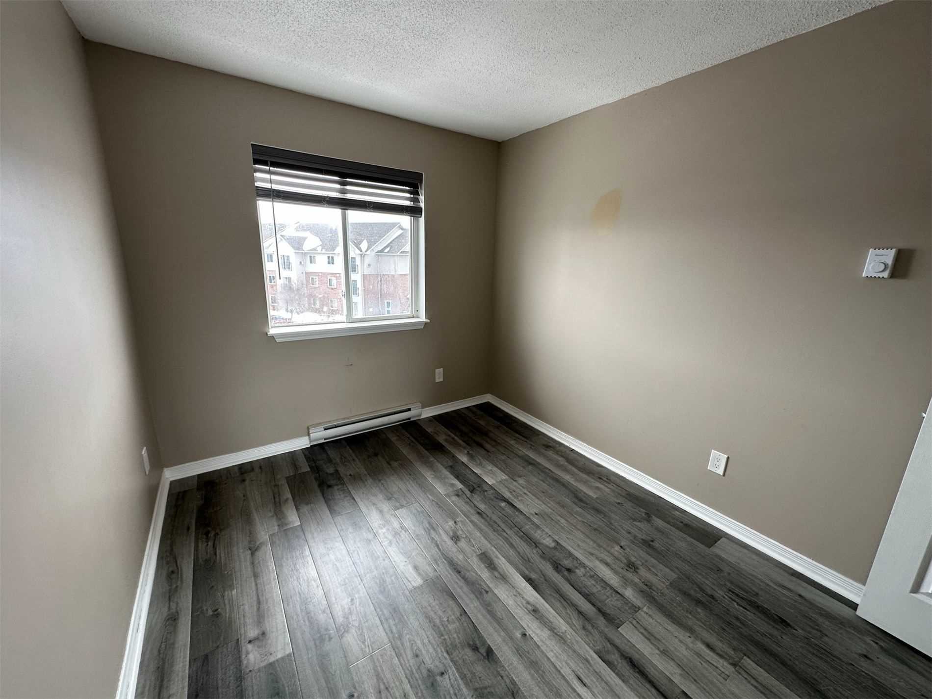 Listing E5946677 - Large Photo # 19