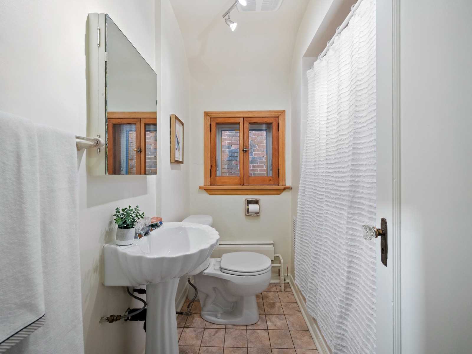 Listing E5947885 - Large Photo # 26