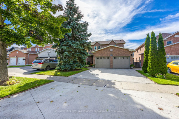 1624 Burnside Dr, Pickering