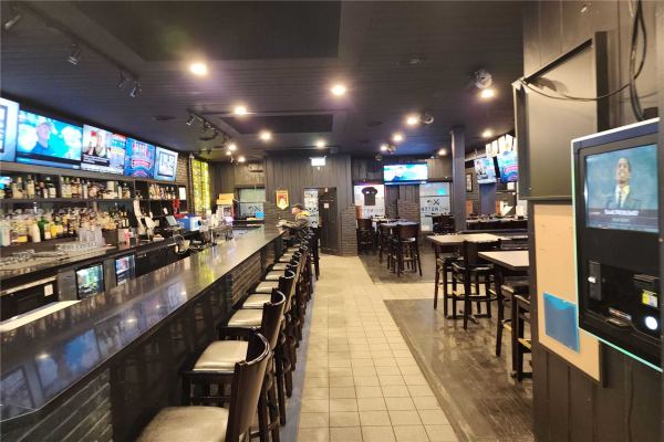 89 King St E, Clarington