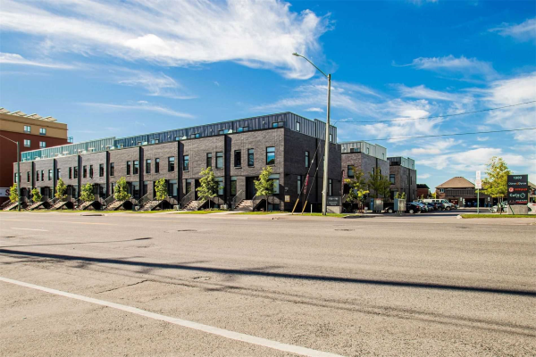 1740 Simcoe St, Oshawa