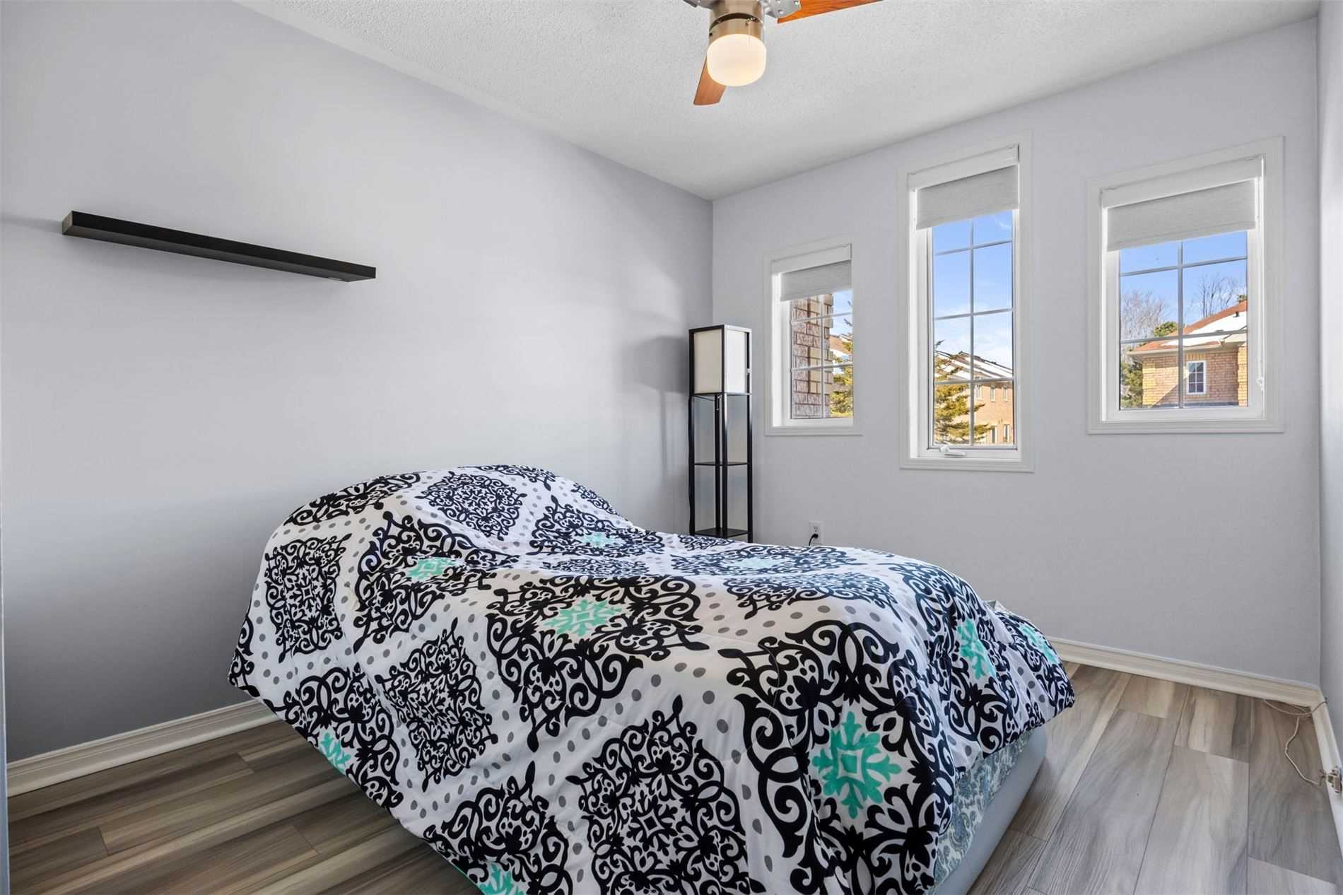 Listing E5950205 - Large Photo # 25