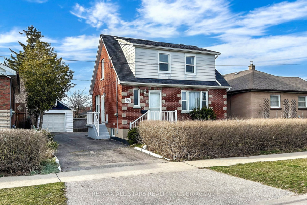 294 Wolfe St S, Oshawa
