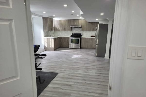 25 Slader Heights St, Ajax