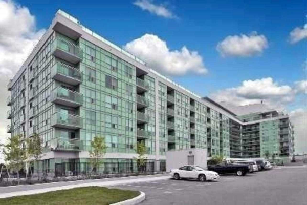 60 Fairfax Cres, Toronto