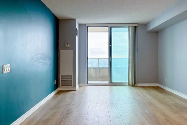61 Town Centre Crt, Toronto