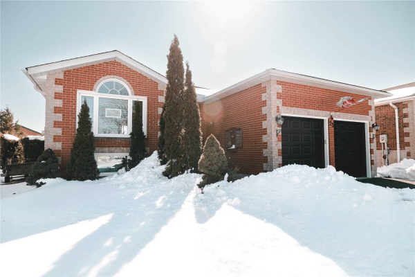 25 Lakeview Dr, Scugog