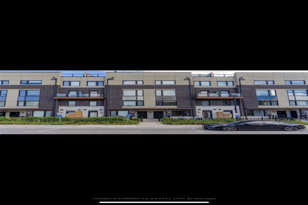 1555 Kingston Rd E, Pickering