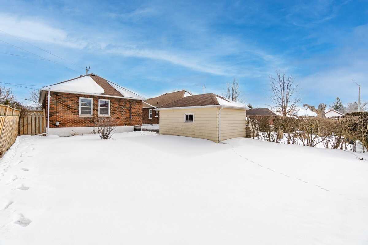 102 Central Park Boulevard S