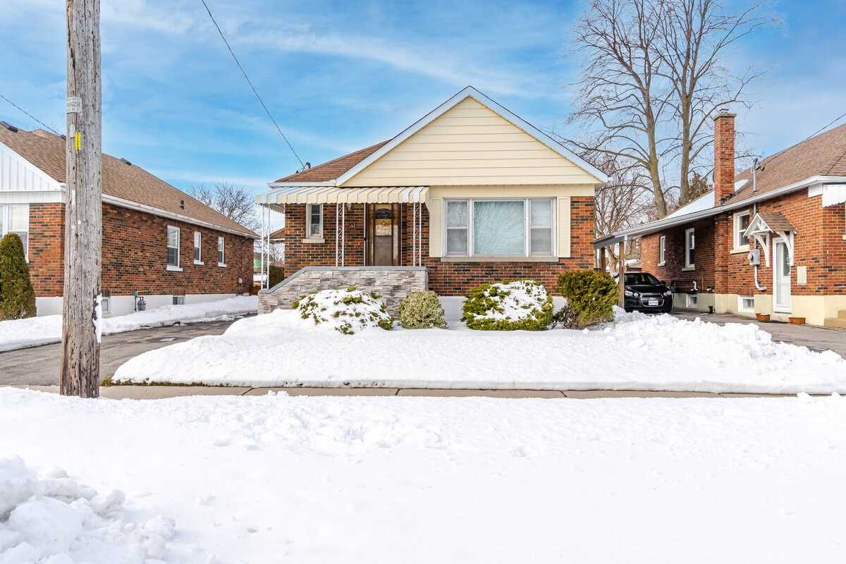 102 Central Park Boulevard S