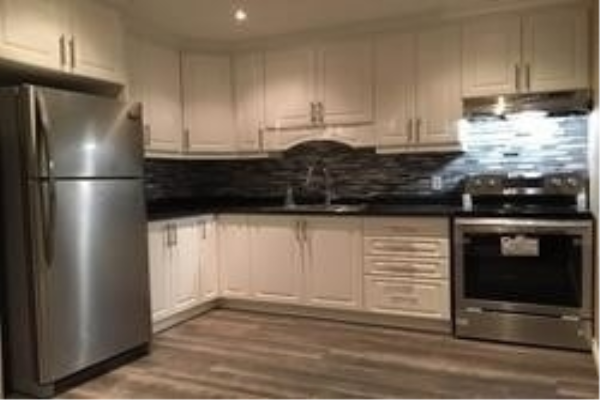 1010 Glen St, Oshawa