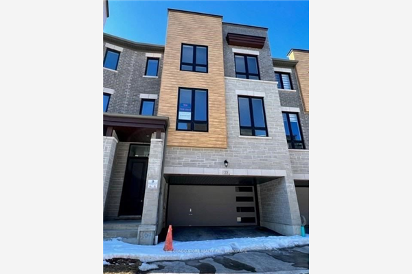 22 Steamboat Way, Whitby