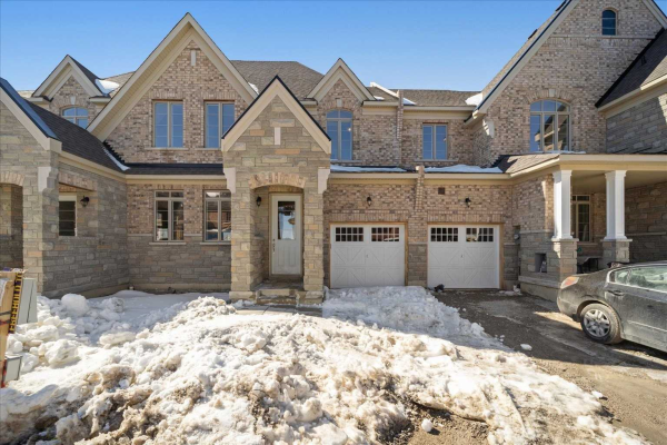 10 Hickling Lane, Ajax