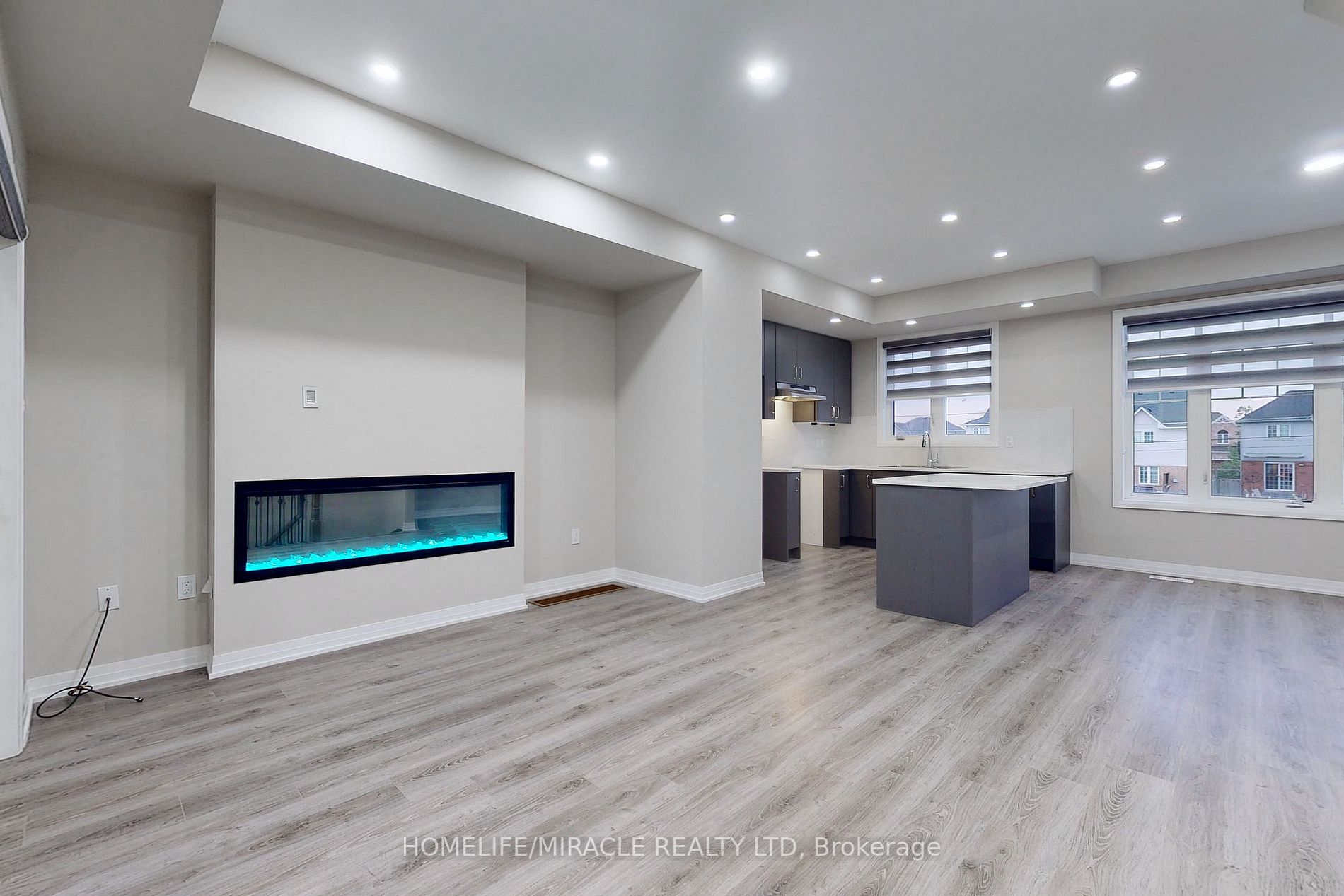 6 Ambereen Place
