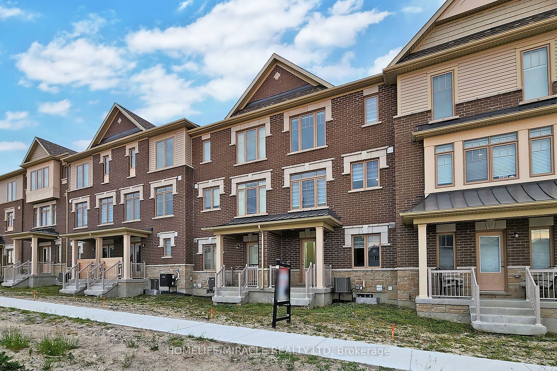 6 Ambereen Place