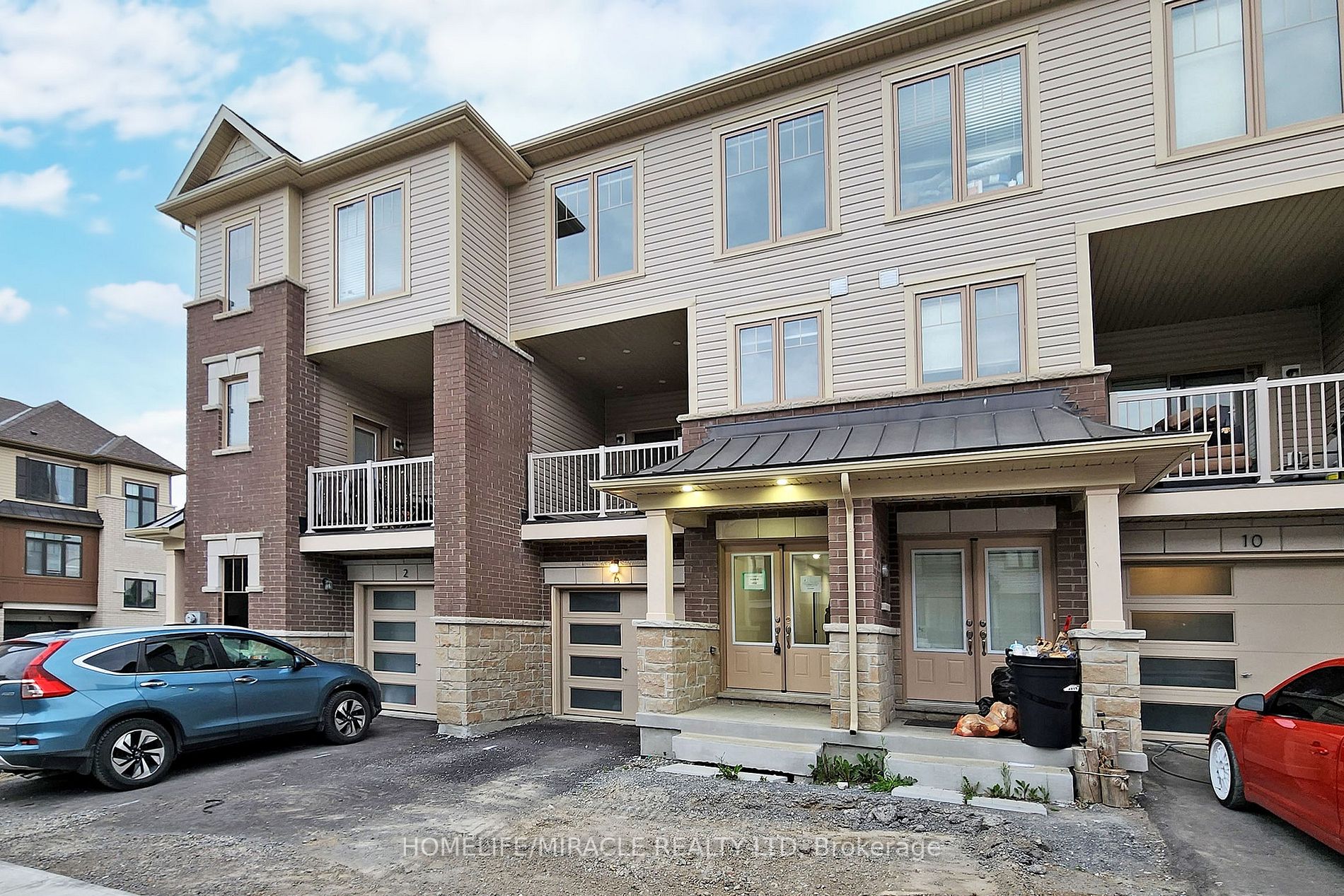 6 Ambereen Place