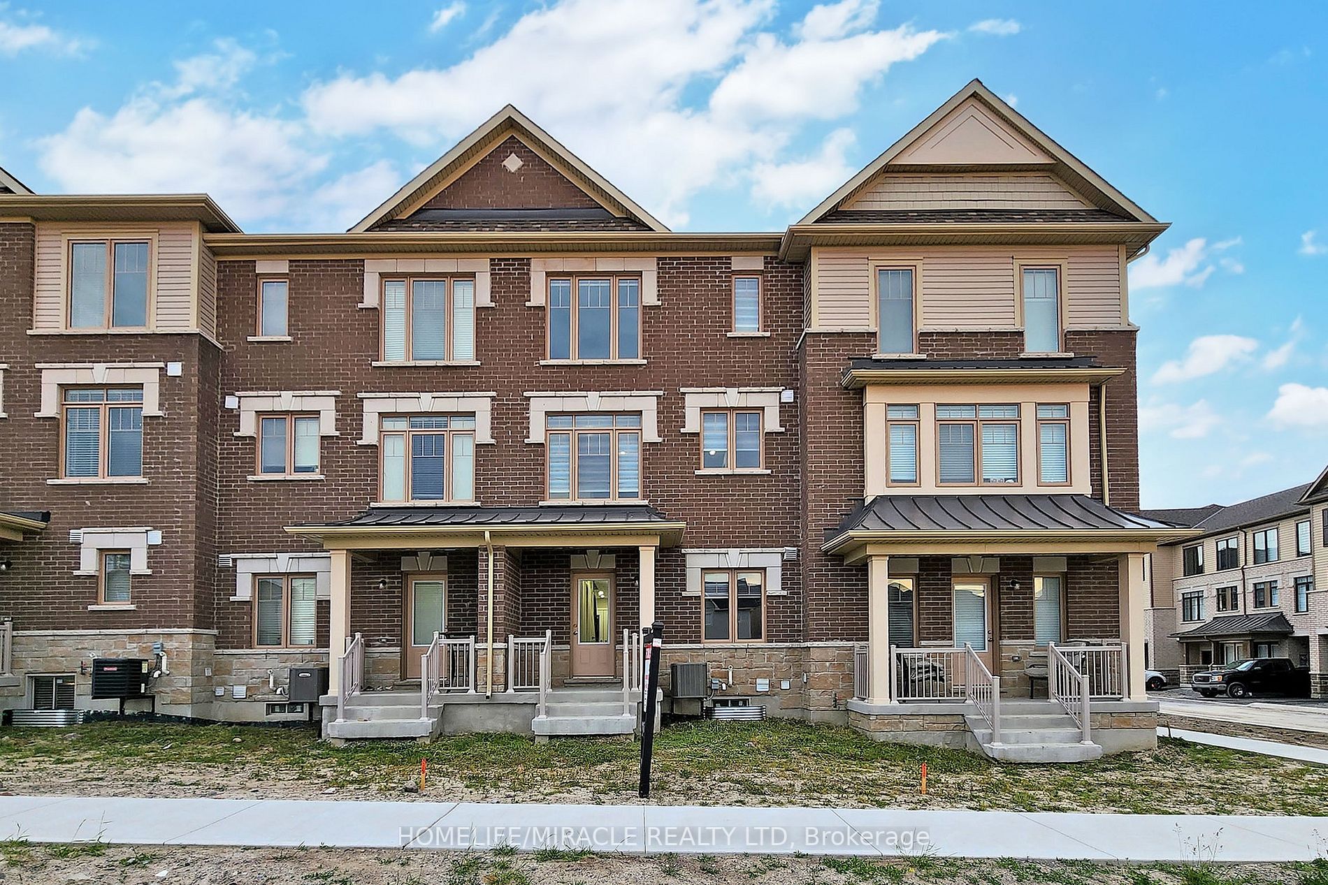 6 Ambereen Place